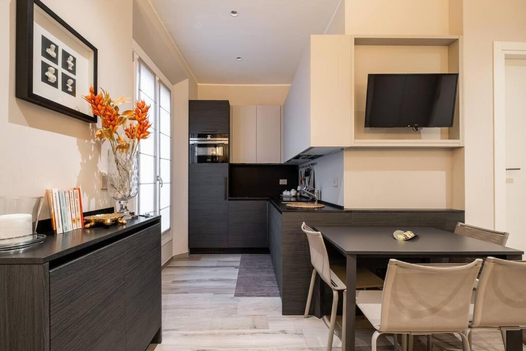 Casa Delle Farfalle โบโลญญา ภายนอก รูปภาพ